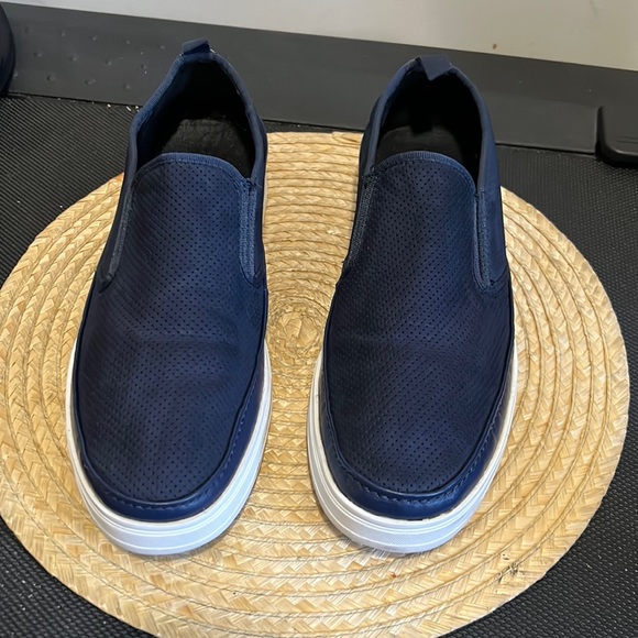 Reaction by Keneth Cole Slip-on Sneakers Size 10 - Picture 3 of 13